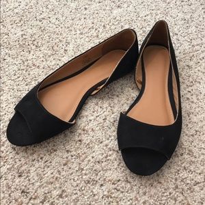 Open toed flats